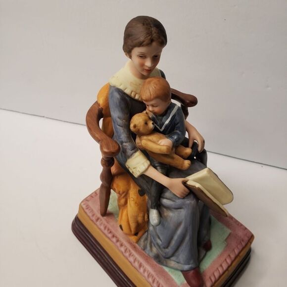 Norman Rockwell 1985 Music Box "Bed Time" - Picture 2 of 8